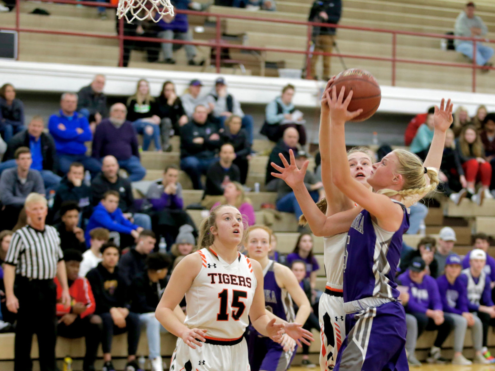 High school girls basketball - New Richmond vs Onalaska